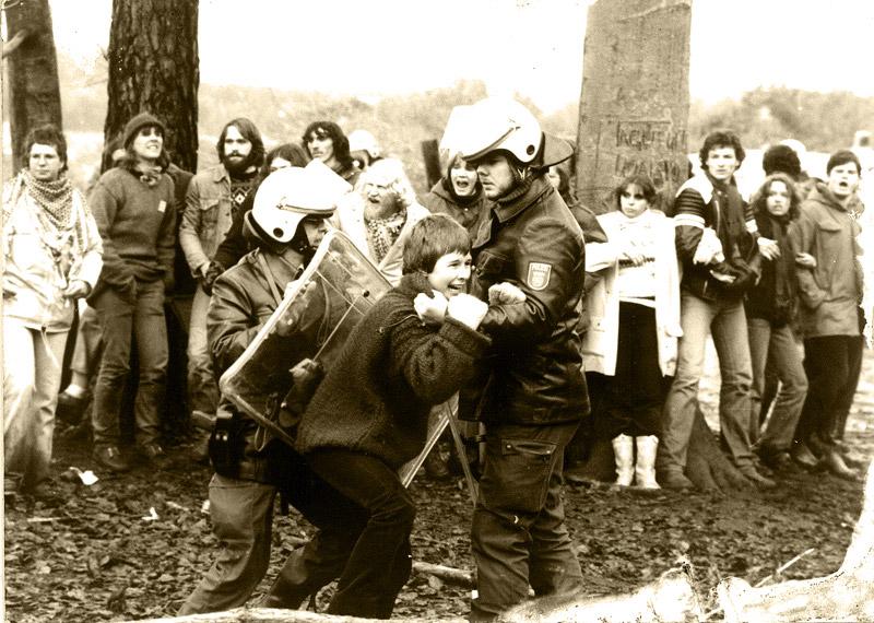 abwehrkampf-05.jpg