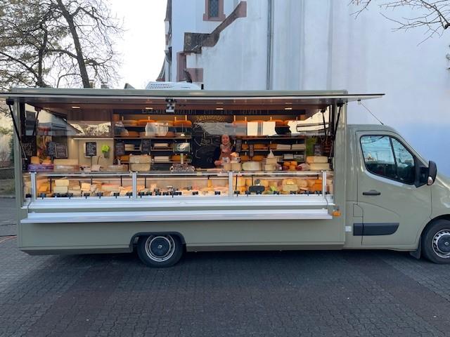 wochenmarkt-kaesestandneu.jpg