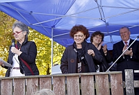 Kunst vor Ort: Himmelsbrücke in Mainhausen eingeweiht