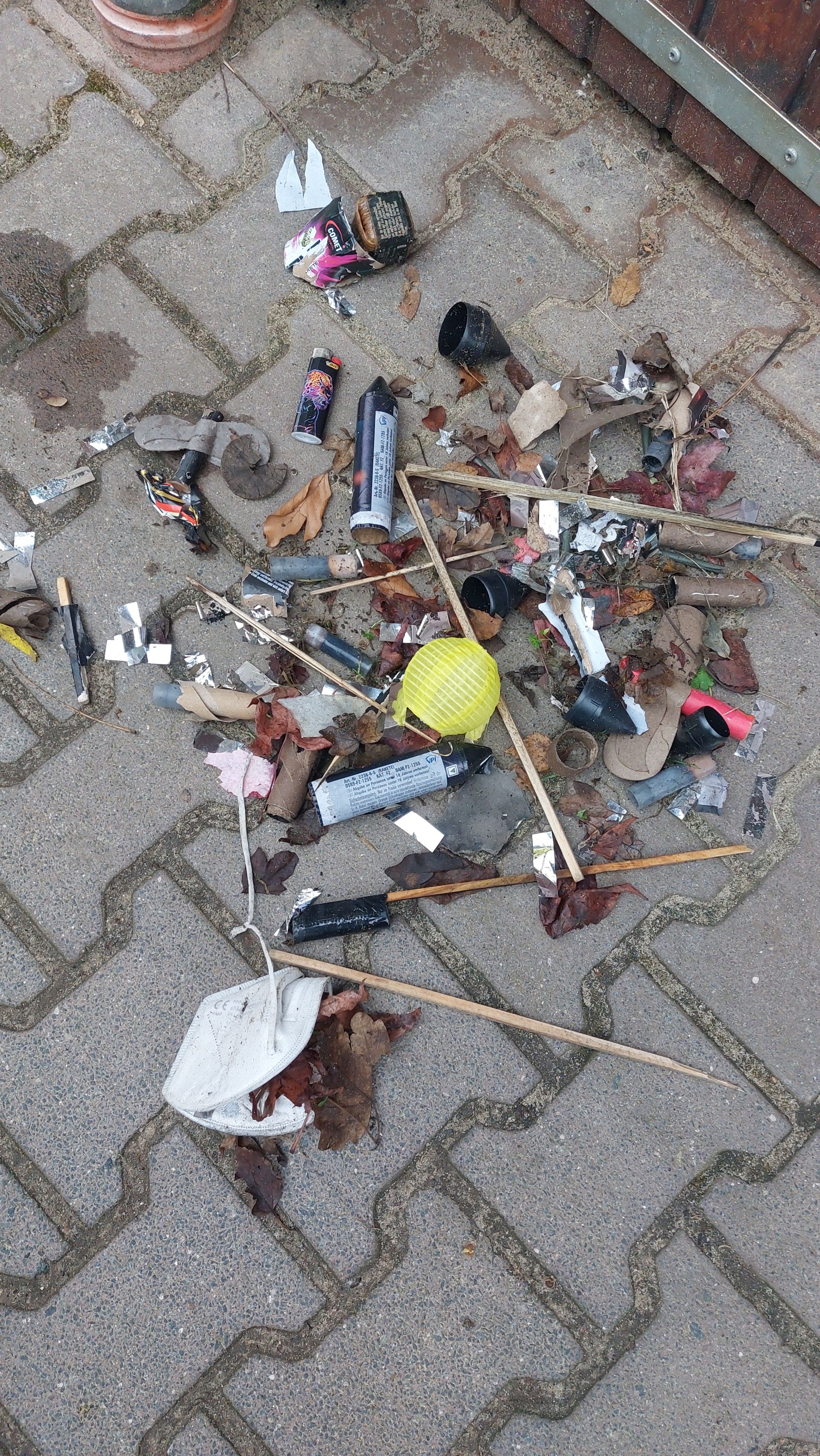 Silvesterabfall Klecksehaus