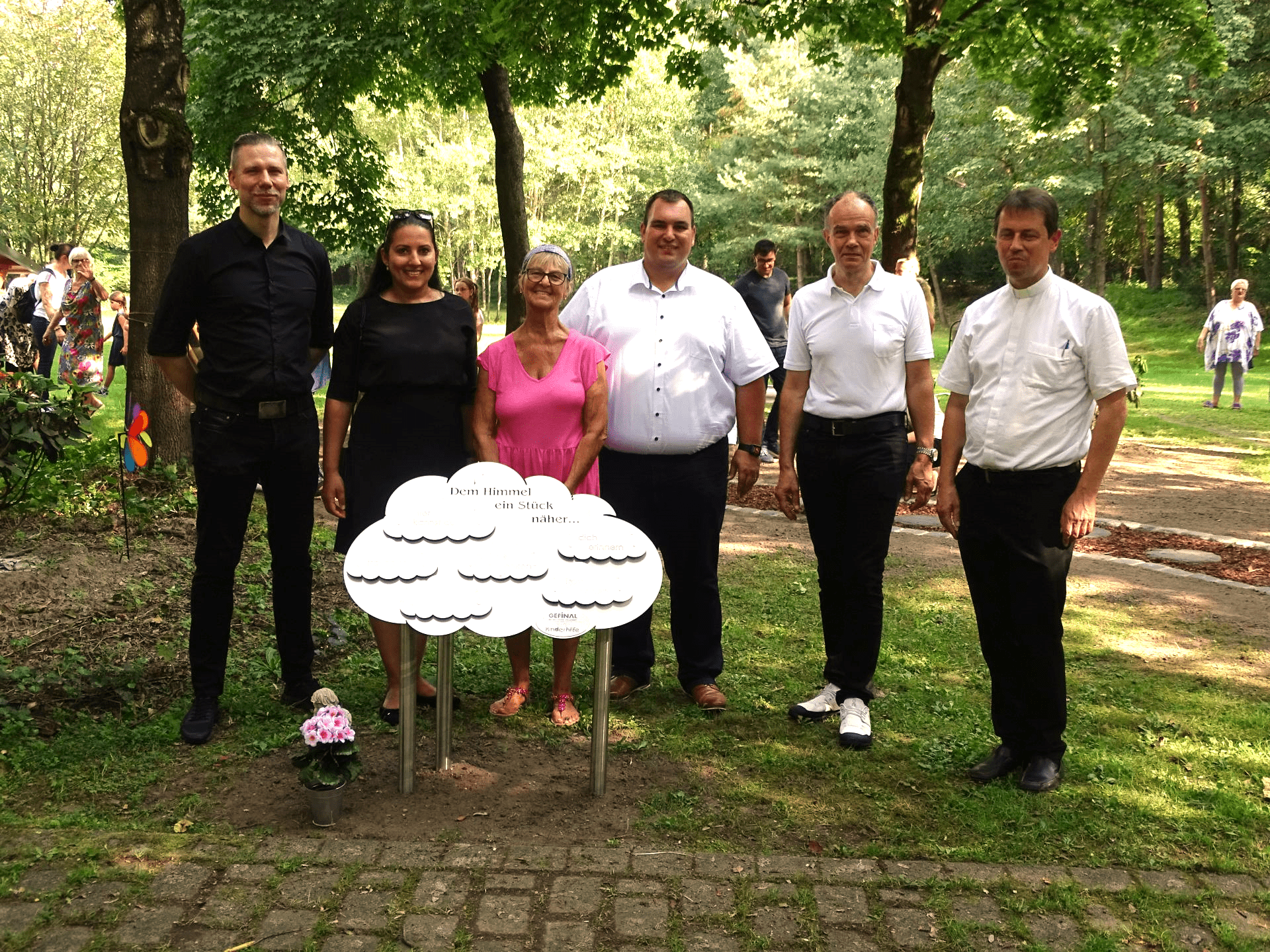 Kindertrauerfeld_Presse2